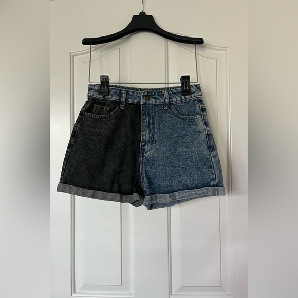 Two color denim shorts (SHEIN), dark wash denim/black denim, US size 4 - Picture 2 of 5